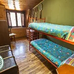 Posto Di Montagna - Elegante Di 3 Nella Quiete Della Natura, Arredato In Vero Stile Casa Di Montagna, Free Wifi - Netflix, Disney, Dazn, Prime Video, Infinity